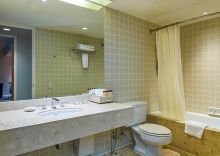 Семейный люкс Deluxe в Chatrium Residence Sathorn