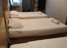 Трёхместный номер Standard в Siam Hubbiz Hostel