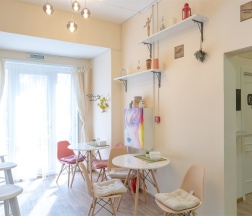 Четырехместный женский номер HTML в it.rooms
