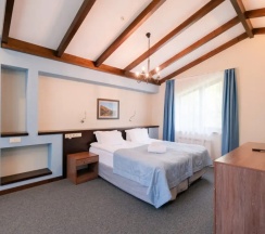 Двухместный коттедж Deluxe двуспальная кровать в Aq-Qaiyn