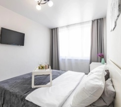 Двухместные апартаменты c 1 комнатой в BeGuest (БиГест) на улице Азина