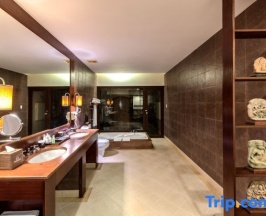Студия c 1 комнатой в Angkor Palace Resort & Spa