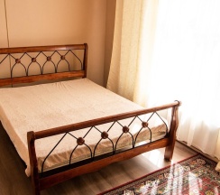 Двухместный номер (С большой кроватью King Size 1.6/2.0 с ортопедическим матрасом) в Милани