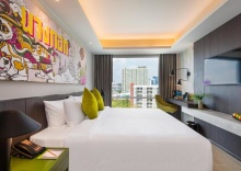 Трёхместный номер Deluxe с видом на город в Maitria Hotel Rama 9 Bangkok