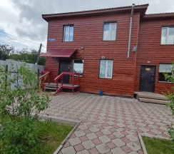 Коттедж с красивым видом из окна в Удачный