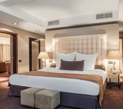 Сюит Дипломатический в Волна