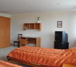 Номер эконом с 3 односпальными кроватями в 7 Вечеров