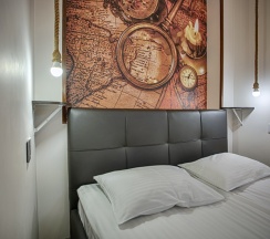 Двухместные апартаменты 12 с видом на парк двуспальная кровать в Exclusive Hotel&Apartments