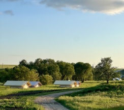 Шатер с террасой большой в Соты&Варенье
