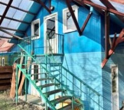Синий домик в Art House