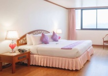 Номер Deluxe в KP Grand Hotel Chanthaburi