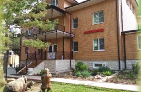 рп. Качуг: Отель Три сосны