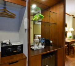Двухместный номер Deluxe с видом на город (двуспальная кровать) в Arawana Regency Park Sukhumvit