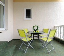 Шестиместный номер Economy в Прованс