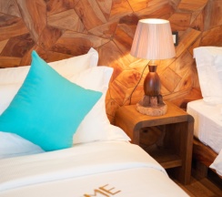 Двухместный номер Deluxe с видом на бассейн (двуспальная кровать) в Island Luxury Boutique Hotel, Fulhadhoo