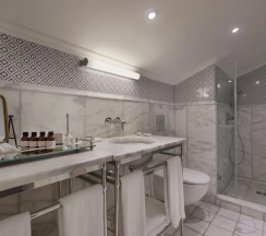 Номер Standard Мансарда в The Drisco Hotel Tel Aviv - Relais & Chateaux