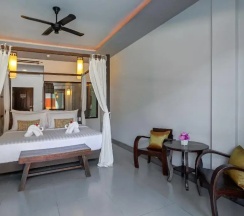 Двухместный номер Deluxe (двуспальная кровать) в Phuketa Hotel Phuket Town