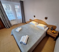 УЛУЧШЕННЫЙ 10 «КОМФОРТ ПЛЮС» С ТЕРРАСОЙ ЧЕТЫРЕХМЕСТНЫЙ НОМЕР С КРОВАТЬ DBL, ДВУСПАЛЬНЫМ ДИВАН НА 2 ЭТАЖЕ в Цитрус