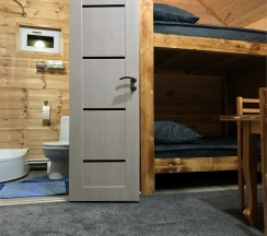 Шале 5. Четырёхместный номер комфорт с видом на горы в Белый волк