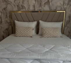 Большевистская 1а , эт8, кв 79 в Good nights