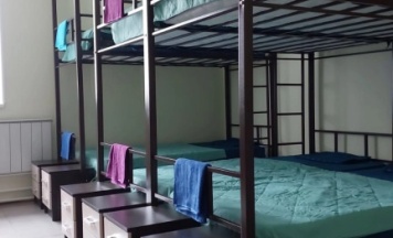 Кровать в общем номере  в Тобольский