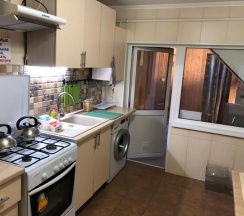 Пятиместный двухкомнатный в Хурма и Мимоза