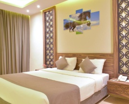 Двухместный номер Superior с видом на море двуспальная кровать в Jasmine Palace Resort & Spa