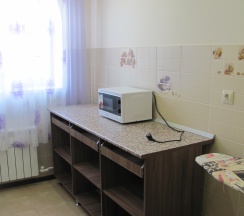 Трехместный номер с двуспальной и односпальной кроватью в Роза Ейска