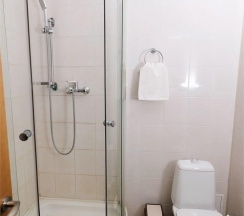 Номер Полулюкс 3-5 в Интурист