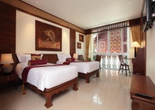 Трёхместный номер Deluxe в Kodchasri Thani Hotel Chiangmai