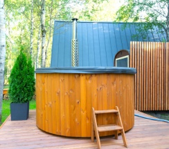 A-Frame № 1 (оснащение дома, стоимость купели и бани см. Подробнее) в Les holidays