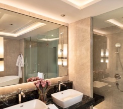 Четырёхместный люкс Themed с 2 комнатами в Siam Kempinski Hotel Bangkok