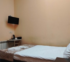 МАЛЕНЬКИЙ номер БЕЗ ОКНА в MaxxRoyal