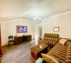 2-комнатный номер "Люкс" в Империя