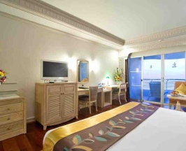 Двухместный номер Grand с видом на море 2 отдельные кровати в Royal Cliff Beach Hotel Pattaya