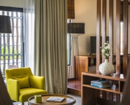 Двухместный Sarus Crane Люкс двуспальная кровать в The Aviary Hotel