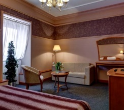 Двухместный номер Бизнес класса в Green hotel