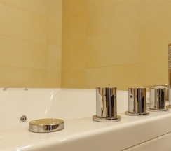 ЛЮКС в Aquamarine hotel&spa