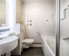 Двухместный номер Superior двуспальная кровать в ACHAT Hotel Dresden Altstadt