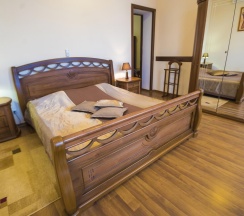 Люкс двухкомнатный с двумя доп. местами в Княжна Мери