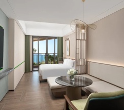 Двухместный номер High Floor Premium с видом на океан (двуспальная кровать) в Holiday Inn Resort Sanya Bay by IHG