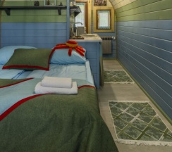 Дилижанс "Камчатка", 2х-местный бутик-номер в О2Kislorod