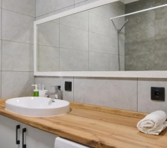 Четырёхместные апартаменты Standard c 1 комнатой в Bg Apartments