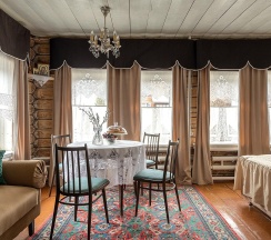 Коттедж стандарт с 2 односпальными и 1 двуспальной кроватью в Olafa Home