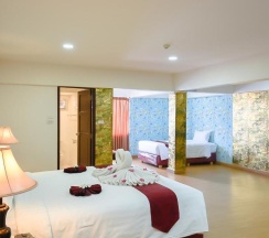 Двухместный номер Deluxe 2 отдельные кровати в Pattaya Hiso Hotel