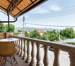 Полулюкс с лоджией 2 этаж (2) в Береза