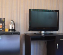 Двухместный номер Standard с балконом 2 отдельные кровати в Bon Bon Hotel