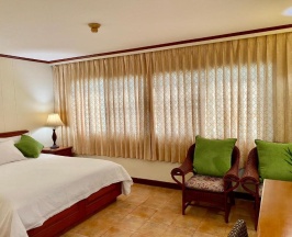 Двухместный номер Standard двуспальная кровать в Surin Bay Inn