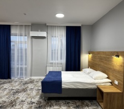 Делюкс с балконом в Sintem Premium Hotel