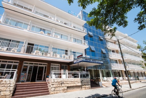 Плайя-де-Пальма: Отель Hotel Amic Gala